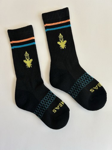 2 pares de calcetines BOMBAS jóvenes de pantorrilla negros/neón a rayas logotipo soporte de panal XS NUEVOS CON ETIQUETAS - Imagen 2 de 5