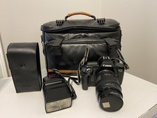 Canon eos 650 With Flash, With Leather Carry Bag