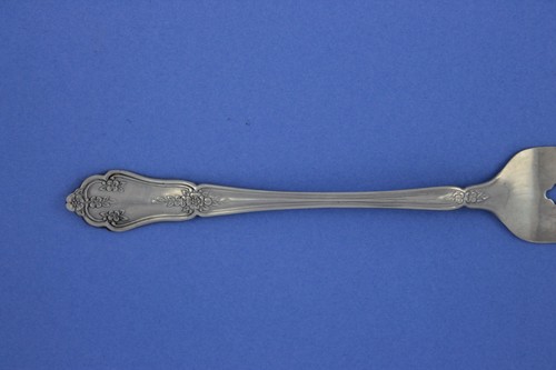Rogers Co. Korea Alexis Pattern Salad Fork 7" Stainless Floral Pattern - Picture 2 of 6