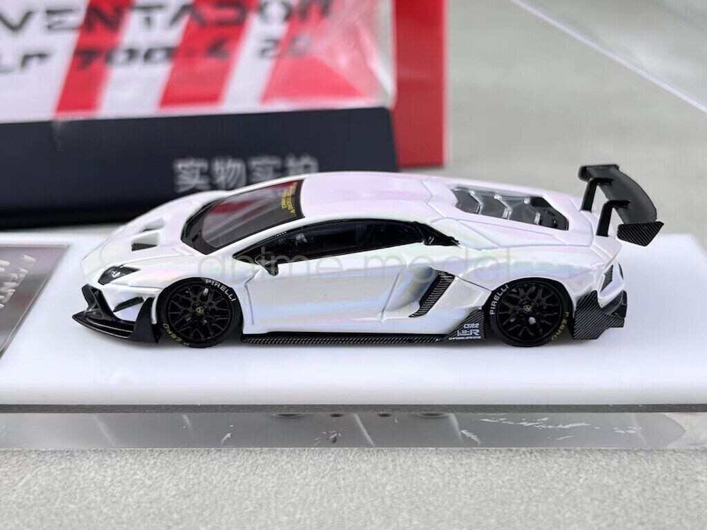 スターモデル ランボルギーニ アヴェンタドール lbwk 1/64 白 スターモデル lbwkアヴェンタドール 1/64 白 Amazon | 1/64 Star