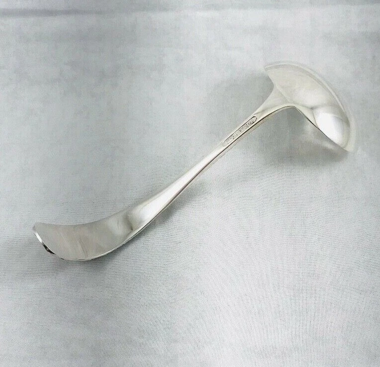 Cucharón grande Rose by Stieff Sterling Gravy 6 3/4" Foto 3 de 4