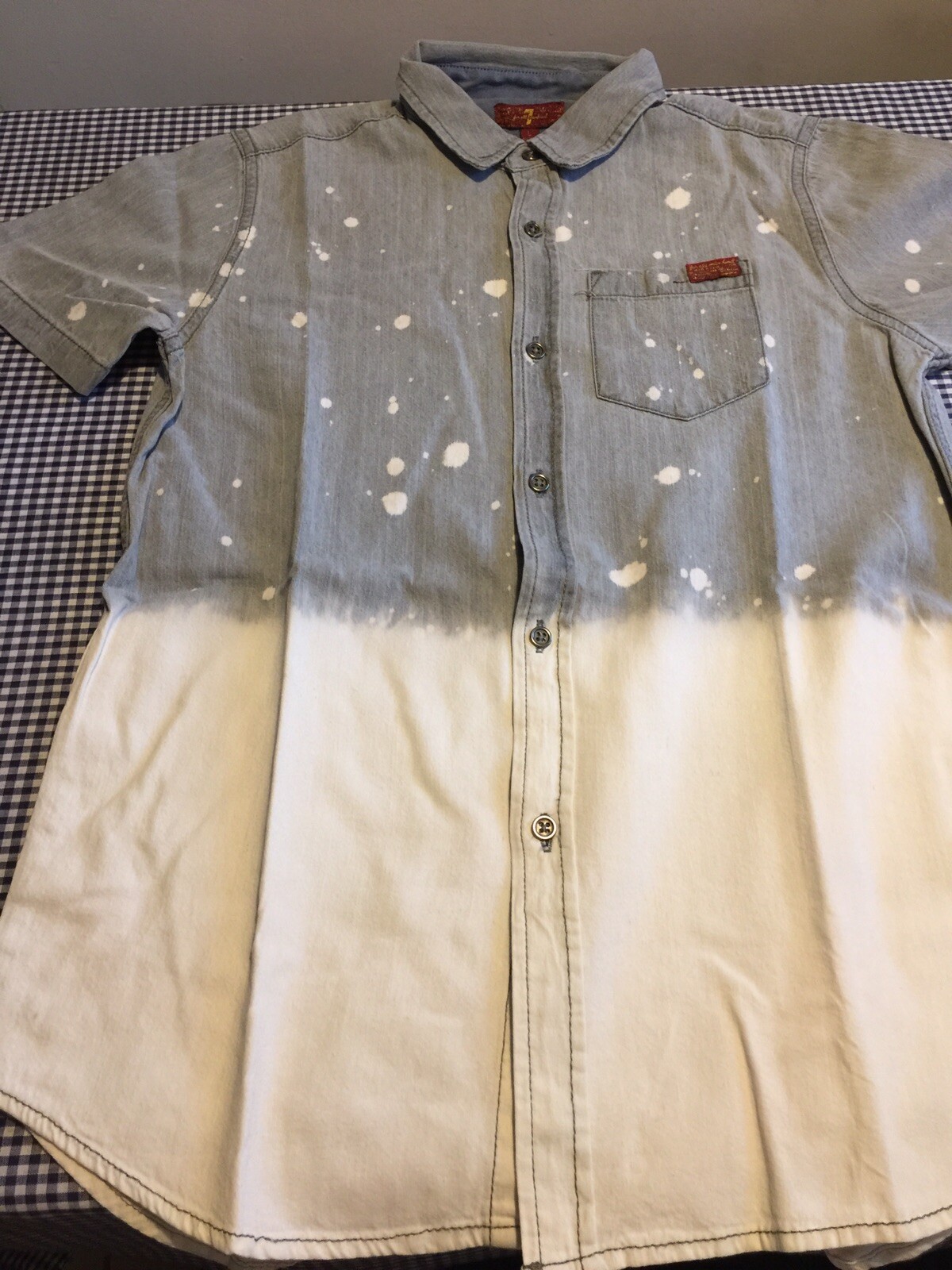 Picture 1 of 3