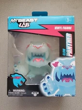 MR BEAST Lab GLOW PANTHER Vinyl Figure 3.5" Glow In The Dark BN