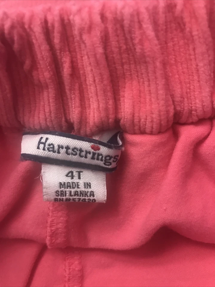 Falda de Pana Rosa Heartstrings Niñas 4T Volantes Bolsillos en el Corazón Tirar Usada en Excelente Condición Foto 3 de 3