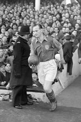 Harry Kinsell West Ham United 1952 Fußball historisches 4x6 Foto