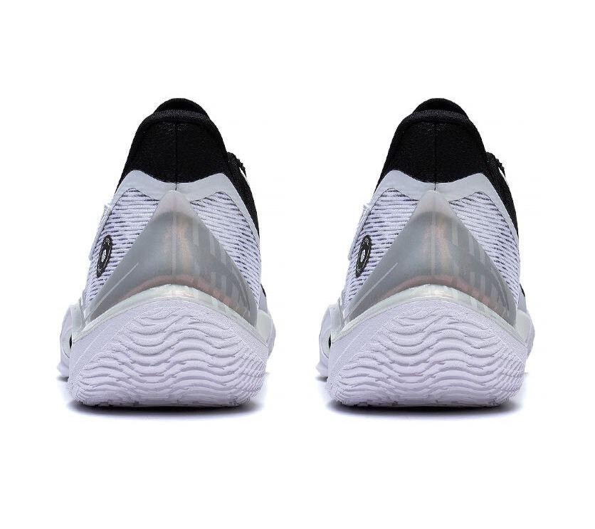 Li-Ning Sonic 11 