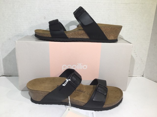 betula flip flops size 6