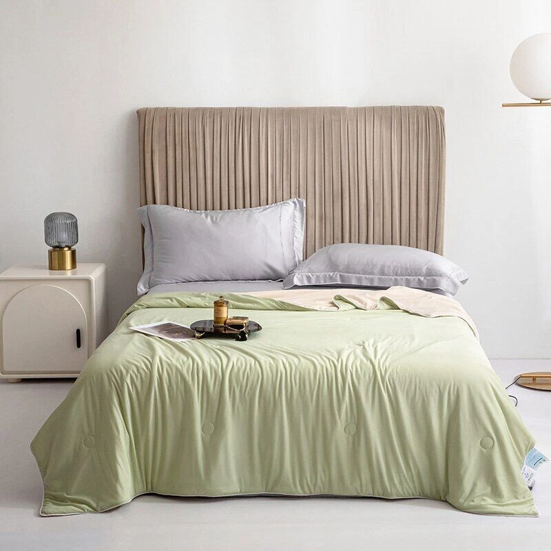 Cooling Blanket Soft IceCream Smooth Air Conditioner Comforter