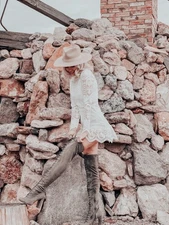 Women’s Suede Over The Knee Boots With Zipper In The Back,Wore It Once For Shoot