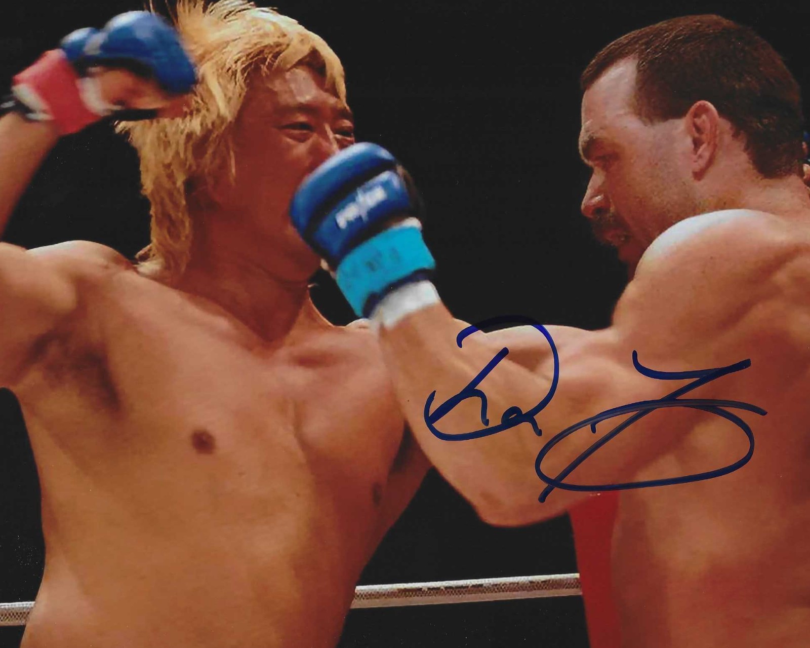 Don Frye Autographed Signed 8x10 Photo - UFC Hall Of Famer MMA - Predator  w/COA