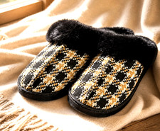 New LC Lauren Conrad Houndstooth Slippers Size Small 6-7