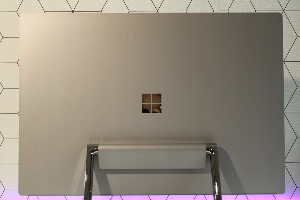 Microsoft Surface Studio/i7/GTX 980M/32GB RAM/Windows 11/2TB NVMe/Extras - Bild 3 von 4