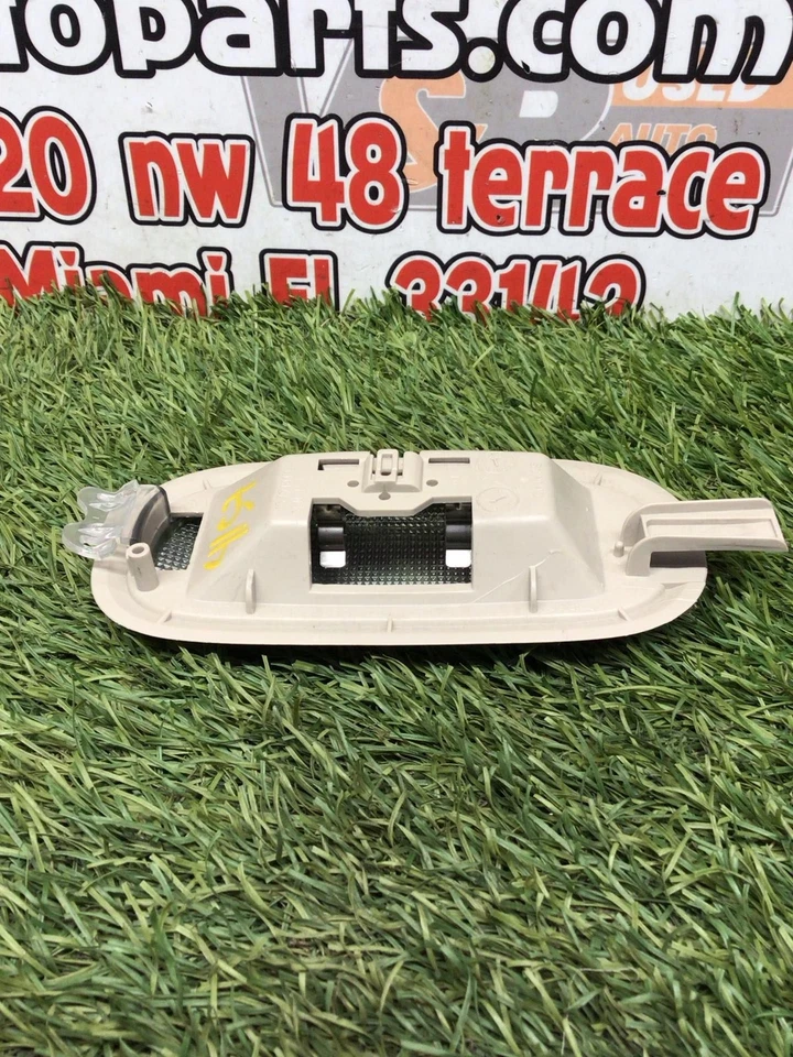 ✅ Luz domo interior Chevy Silverado 1500 2004 Pn: VC3373 OEM Foto 3 de 4