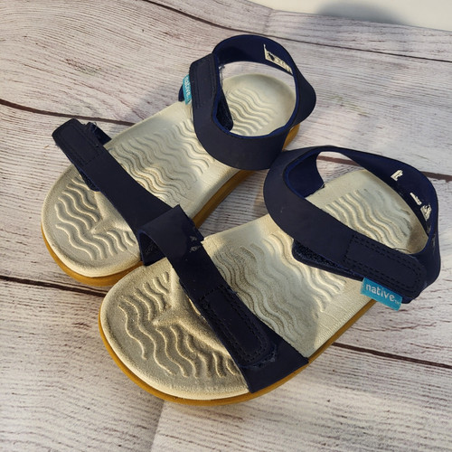 Native Shoes Charley Regetta Blue Sandals Strap Toddler Size 9 European Size 27 - Foto 1 di 8