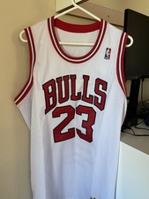 Awesome Mitchell  Ness Hardwood Classics MICHAEL JORDAN Jersey Size 52