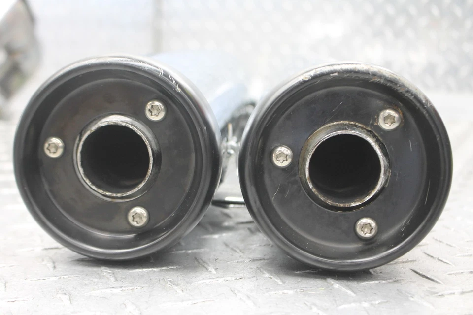 Indian Scout Sixty 2017 silenciador de escape y cabezales Foto 4 de 4