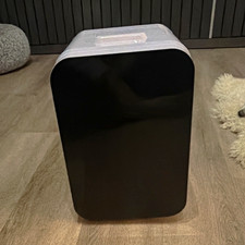 Compact Tabletop Mini Fridge, Single Door, Black/White, Manual Defrost