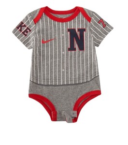 grey and red baseball jersey