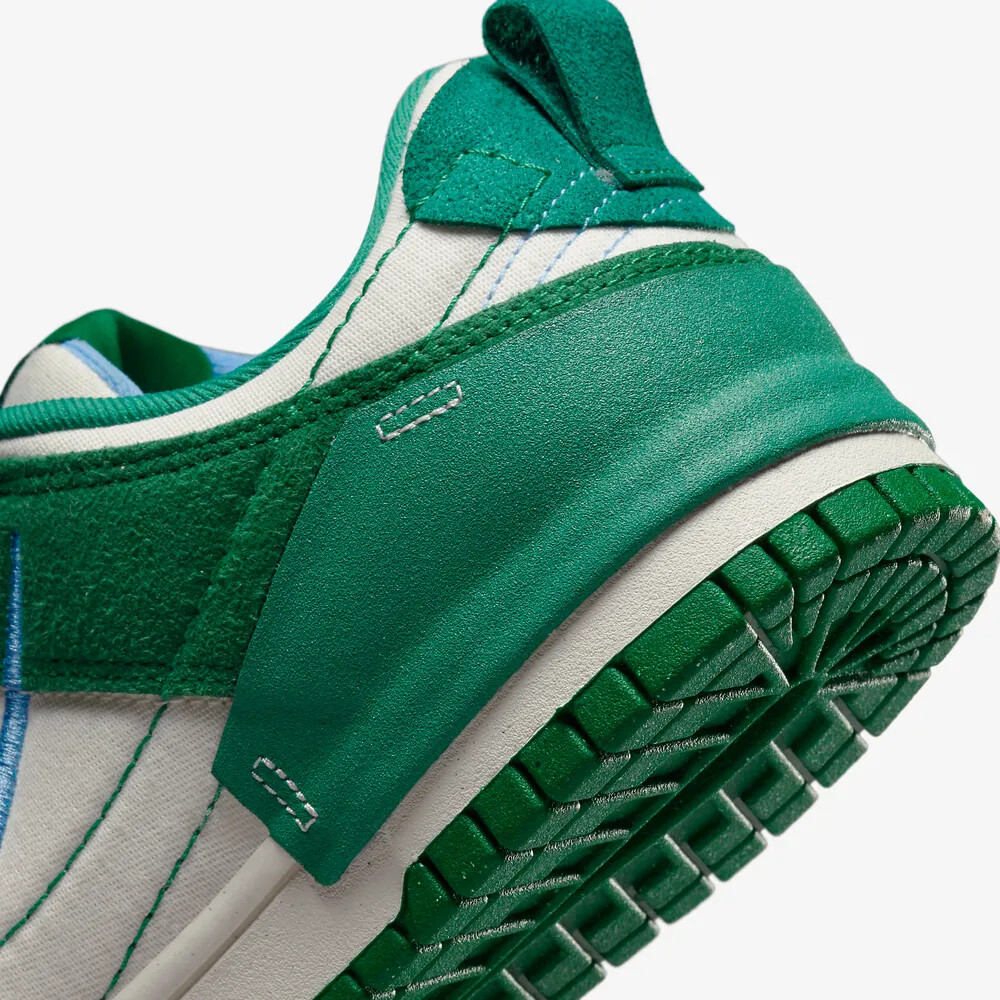 New Nike Women's Dunk Low Disrupt 2 Shoes - Phantom/ Malachite