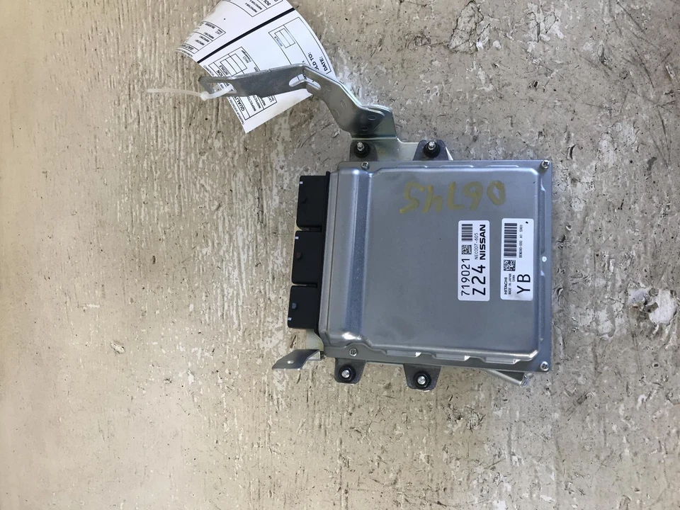 Módulo de control del motor usado (ECM) se adapta a: Infiniti QX50 2016 Mod de control electrónico Foto 3 de 4