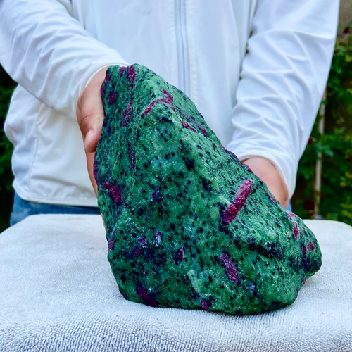 8.6LB Natural red and green treasure Quartz Crystal Rough Gemstone Specimen - Picture 8 of 13