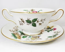 CHARNWOOD WD3984 by Wedgwood Cream Soup Cup & Stand NEW NEVER USED made England