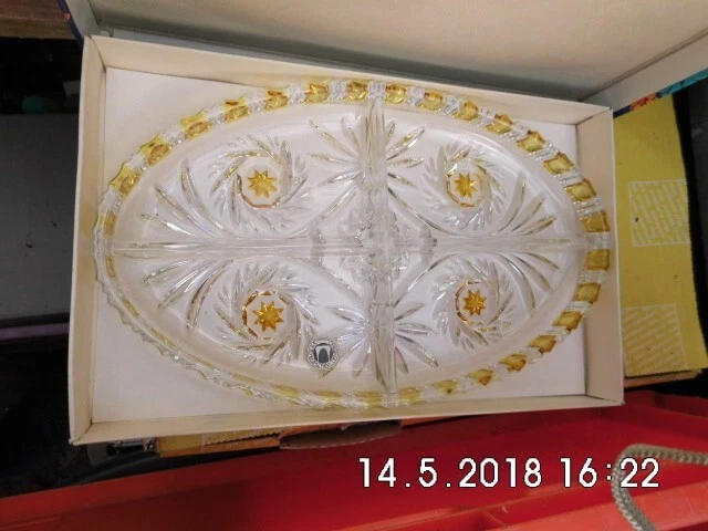 Serviertablett 4fach unterteilt