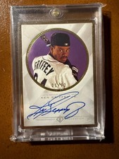 Ken Griffey Jr 2016 Topps Transcendent Autographs 31/52