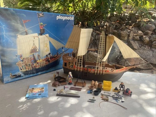 Vintage 1992 Playmobil Floating Pirate Ship 3053 With Box - Incomplete