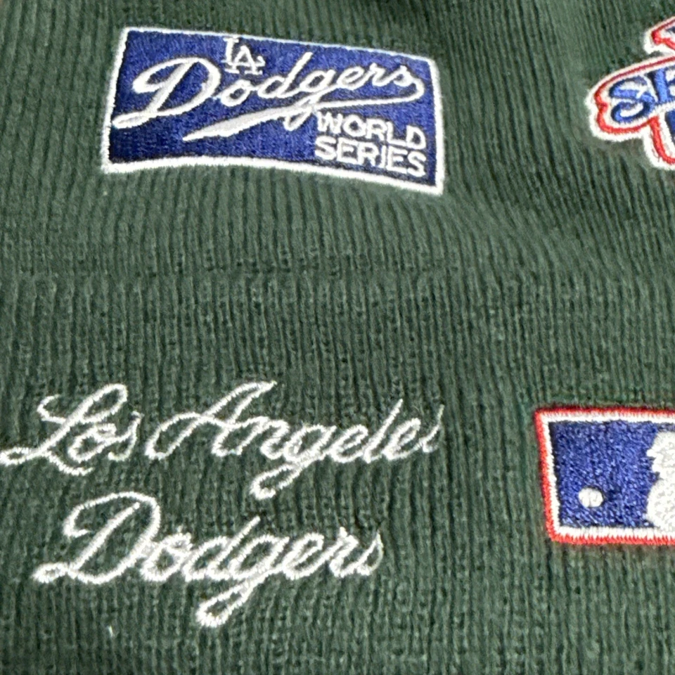 Parche gorro tejido New Era de los Dodgers de Los Ángeles 7x Campeones Serie Mundial MLB Foto 2 de 4