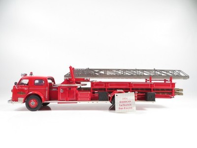 1:32 Franklin Mint 1954 American La France Fire Engine Drehleiter 