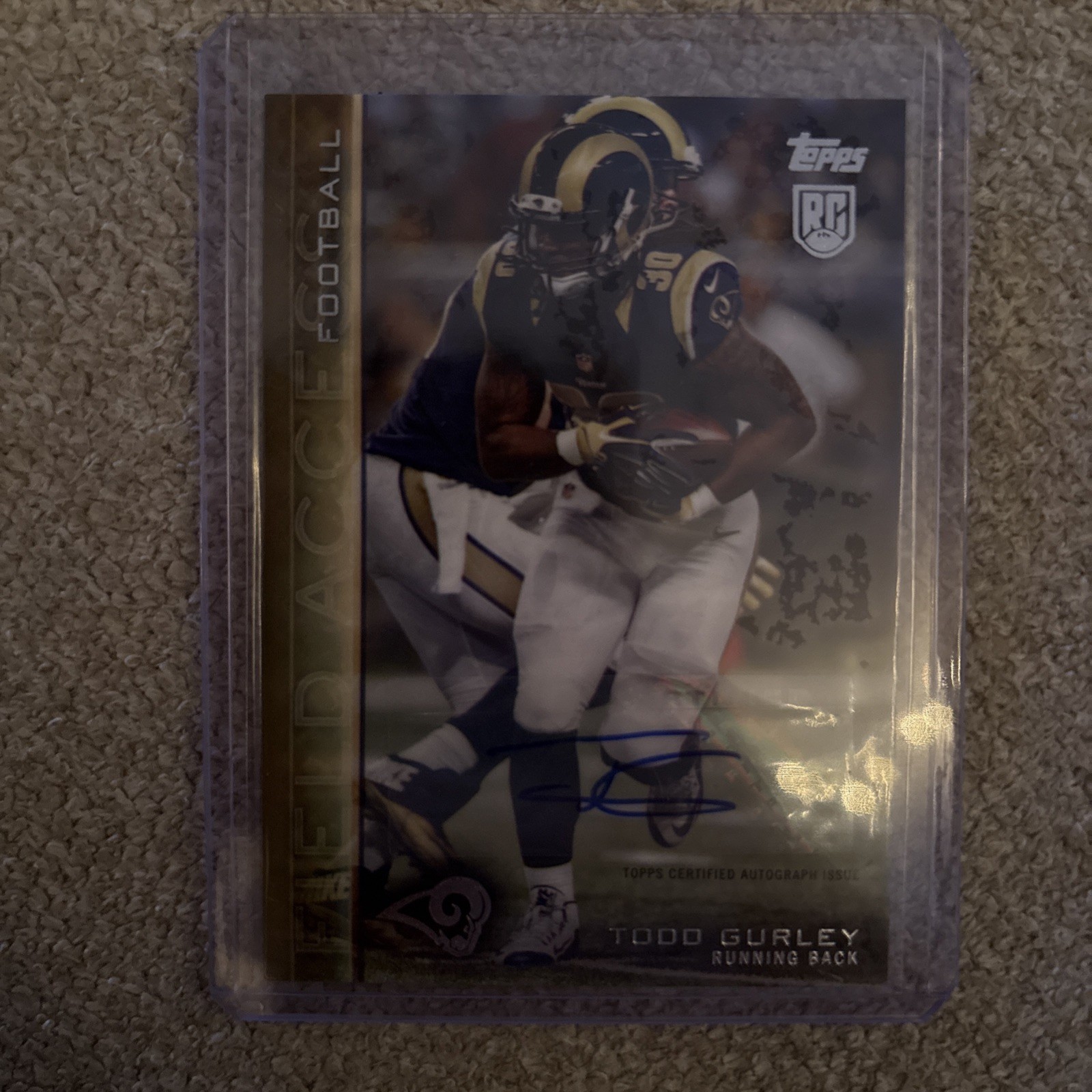 2015 Topps Field Access - Todd Gurley II #120 Gold Autographs /99 (AU, RC)