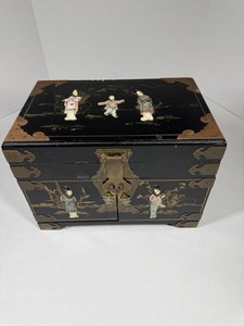 Vintage Asian Jewelry Box Mother of Pearl Geishas Black Lacquer Wood & Brass
