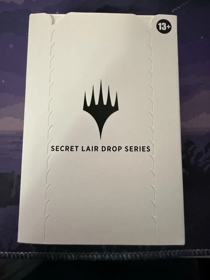 Magic The Gathering Secret Lair x Hatsune Miku Winter Diva Rainbow Foil Anime SLD Swan Song LO ÚLTIMO Foto 2 de 3