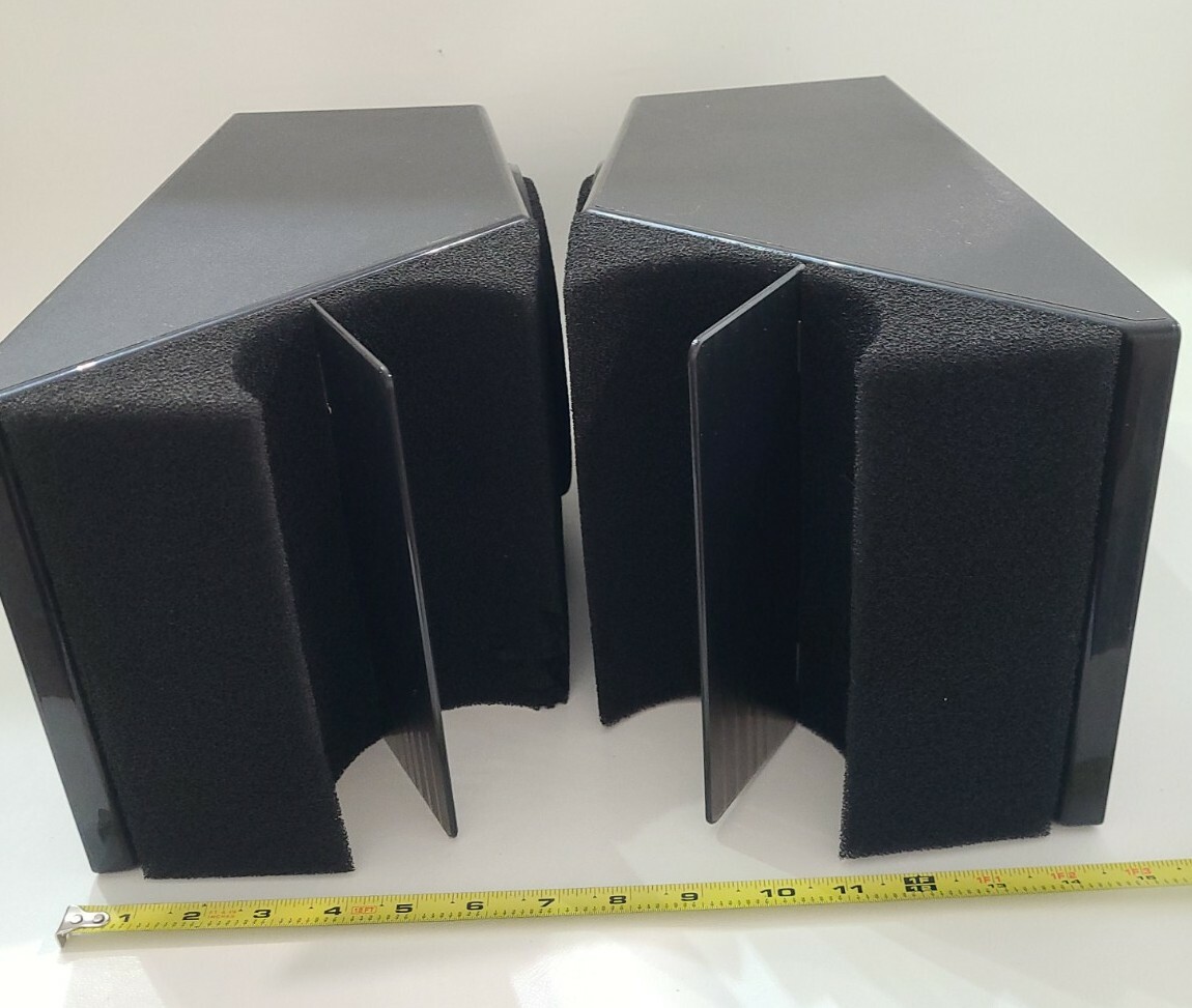 Vintage Bose 201 Direct/Reflecting Speaker Pair 1982 U.S.A. 1980's