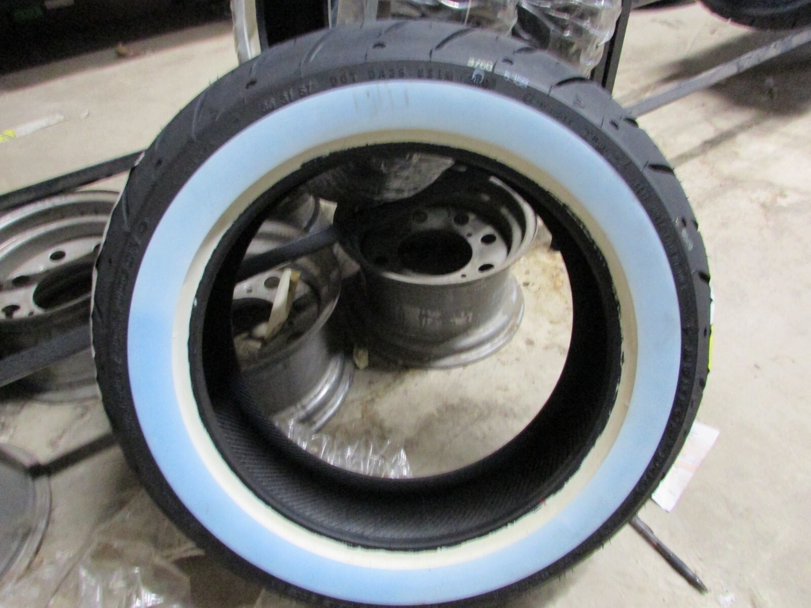 DUNLOP COBRANDED D407 WHITEWALL TIRE 180/65B16 eBay