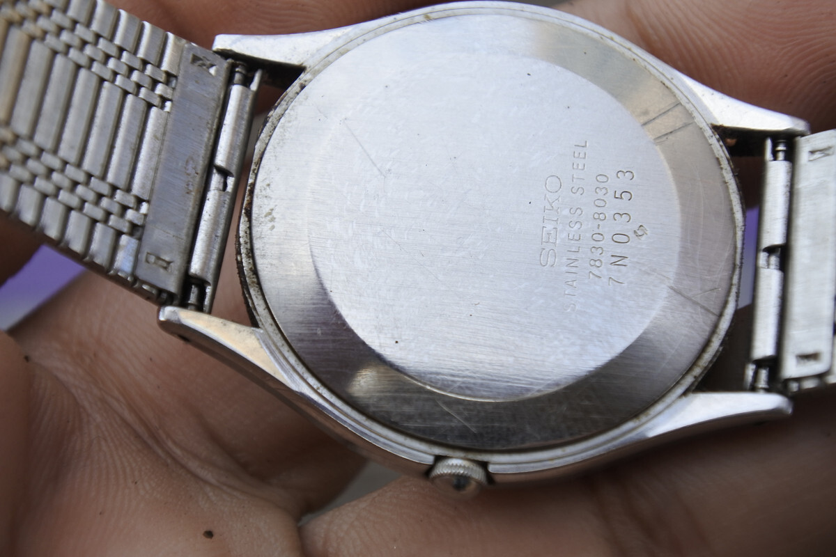 Vintage Seiko 7830 8030 Gray Dial Men Quartz Watch Japan Round 