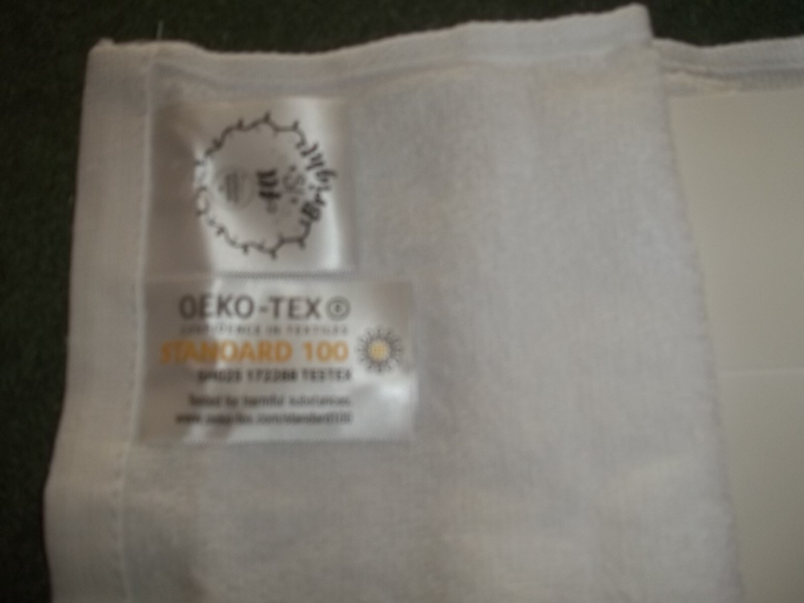 New set of 4 Fingertip Towels eBay