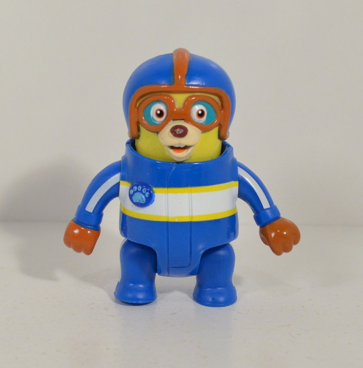 Disney - サオタン Amazon.com: Disney Pixar Cars Toon Tokyo Mater Ito San