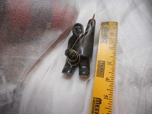 NATIVE ESKIMO - CARVED SOAPSTONE 