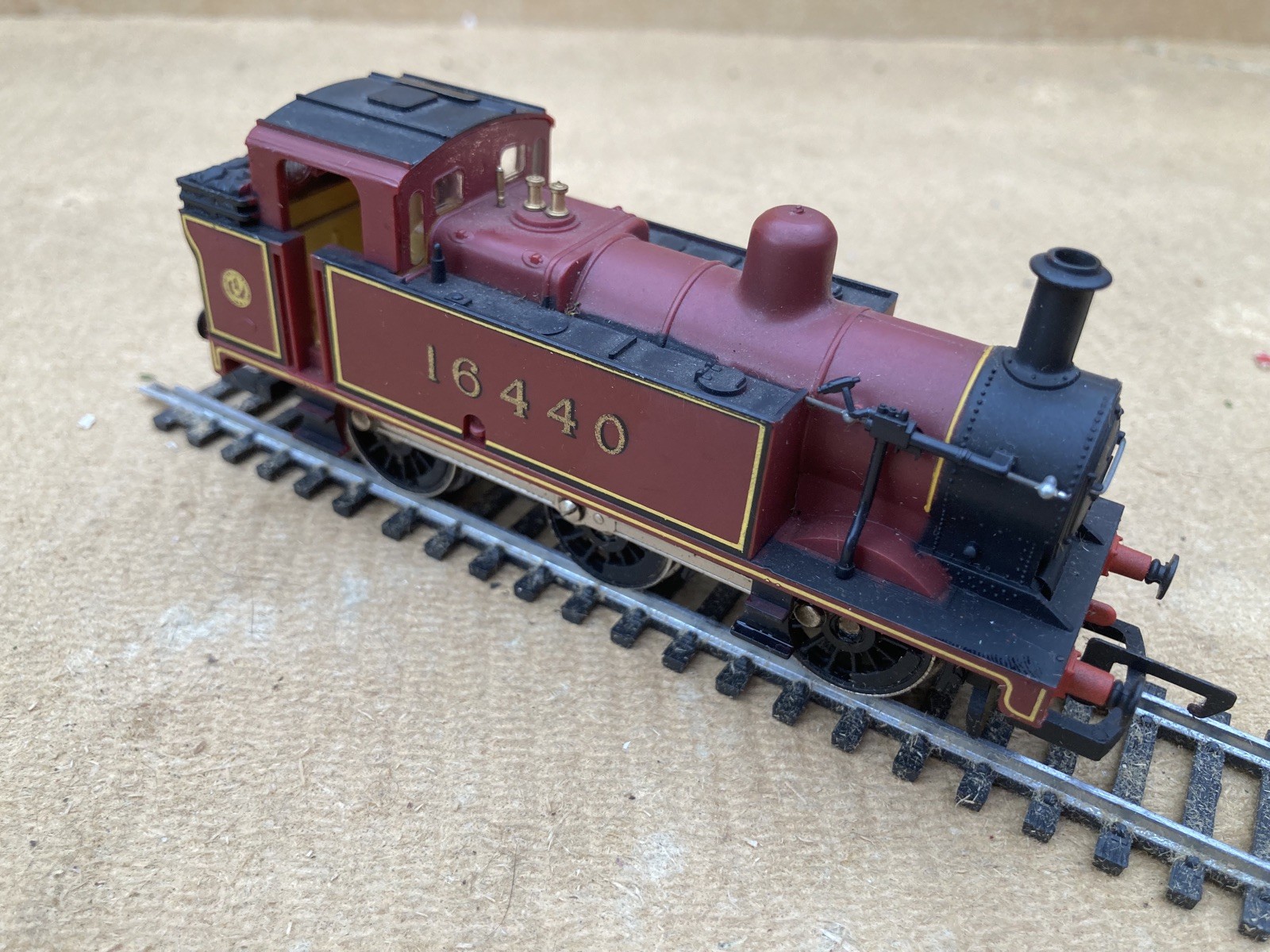 Picture 1 of 4
