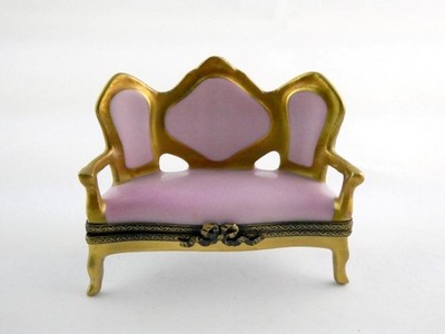 Peint Main Limoges France Pink Recliner Couch Figural Trinket Box Hand Painted