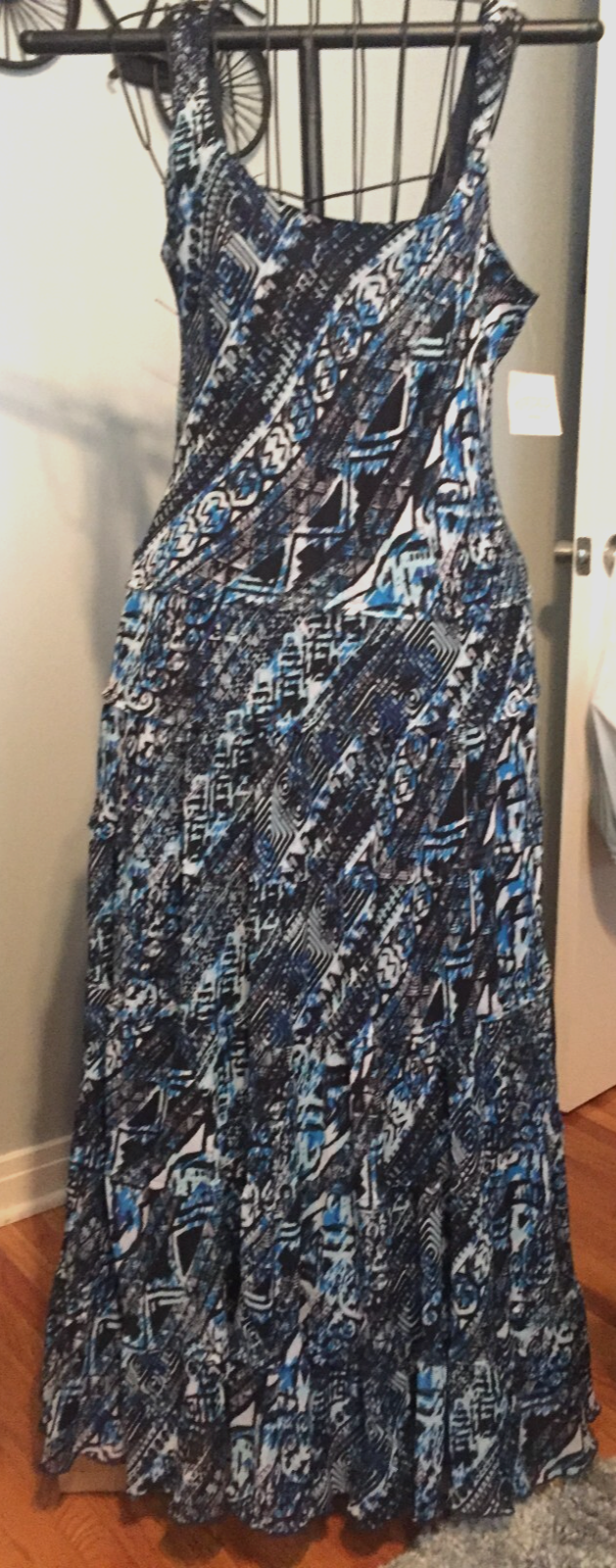 Picture 1 of 10