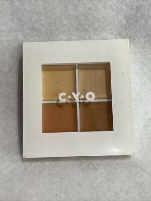 C.Y.O By Boots Concealer palette Tailor shade Fair/Medium