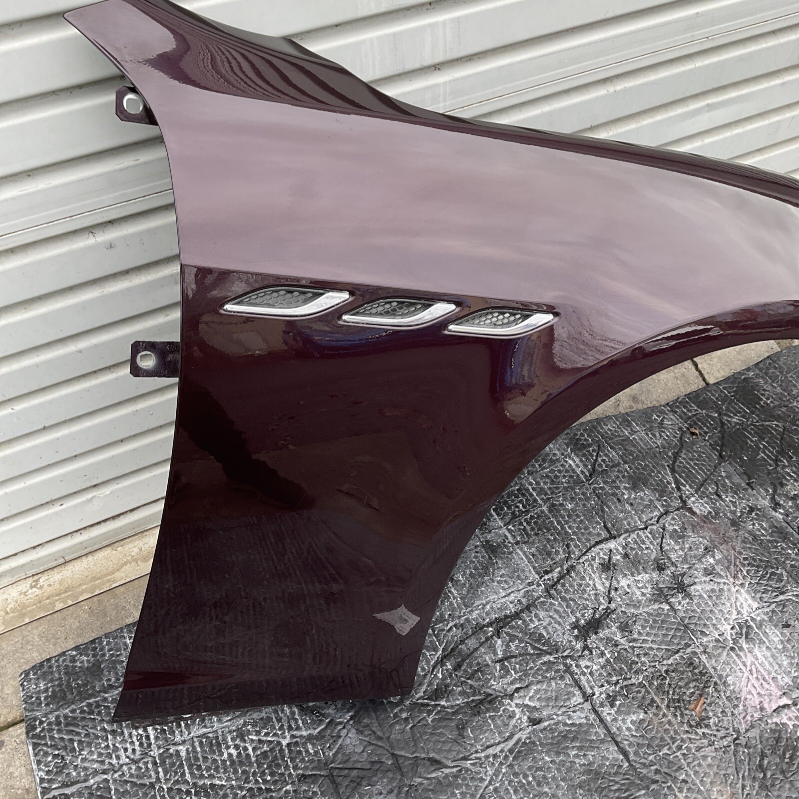 14-20 MASERATI GHIBLI SQ4 FRONT RIGHT PASSENGER FENDER COVER PANEL OEM