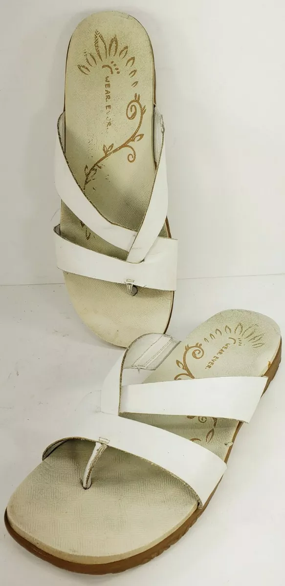 White bear sale trap sandals