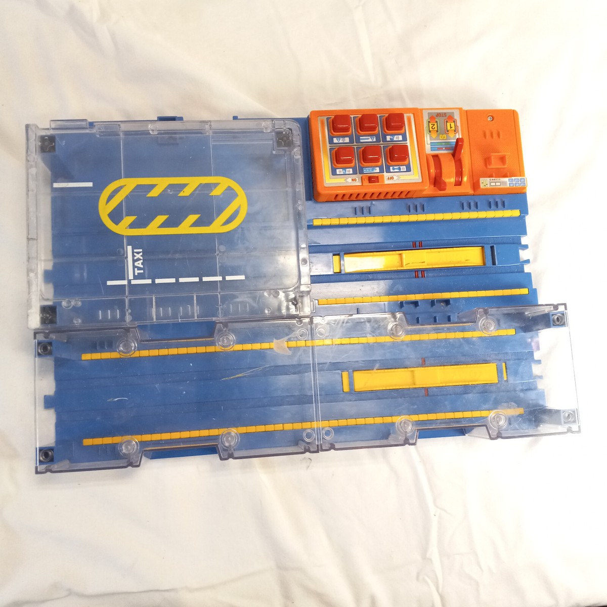 Tomy Tomica Hypercity Megatropolis Set 70592 Commander Center