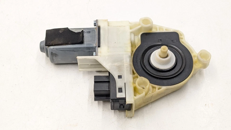 PORSCHE PANAMERA 970 WINDOW MOTOR REAR LEFT PASSENGER SIDE A48398110 2014 - Image 3 of 4
