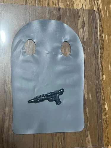 VINTAGE KENNER STAR WARS 1980 LANDO VINYL CAPE AND BLASTER LOT WEAPON ACCESSORY