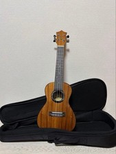(With tuner and capo) KUMU Ukulele Concert CM54A